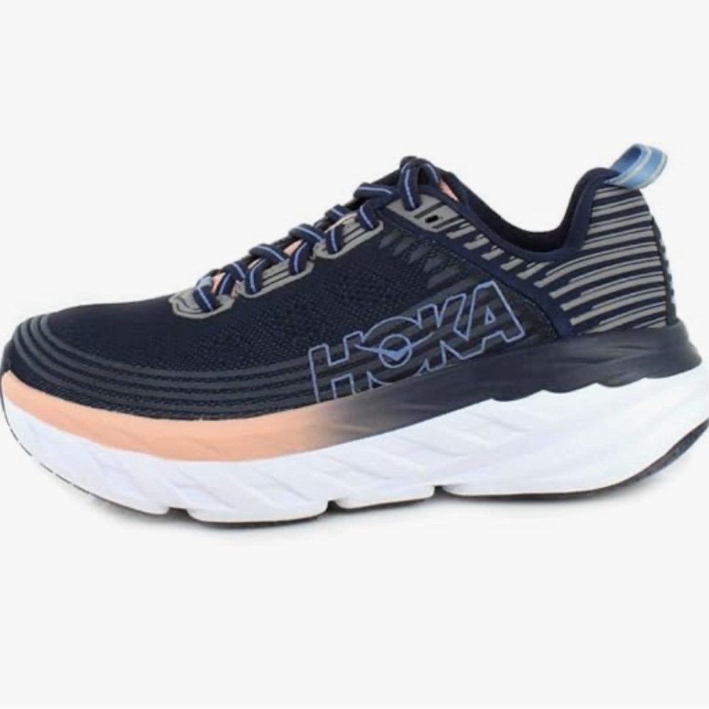 HOKA women’s Bondi 6 8.5 GUC